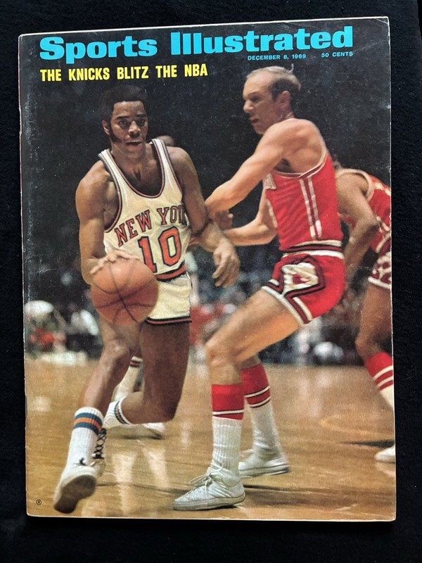 NEWSSTAND Sports Illustrated Dec 8, 1969 WALT FRAZIER 1st cover New York Knicks