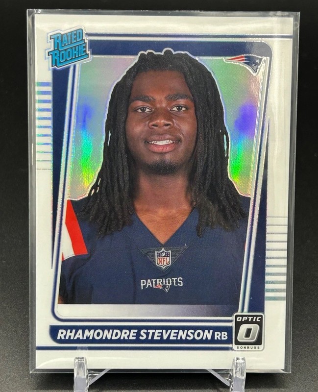 2021 Donruss Optic #237 Rhamondre Stevenson Rated Rookie Holo Variation Patriots