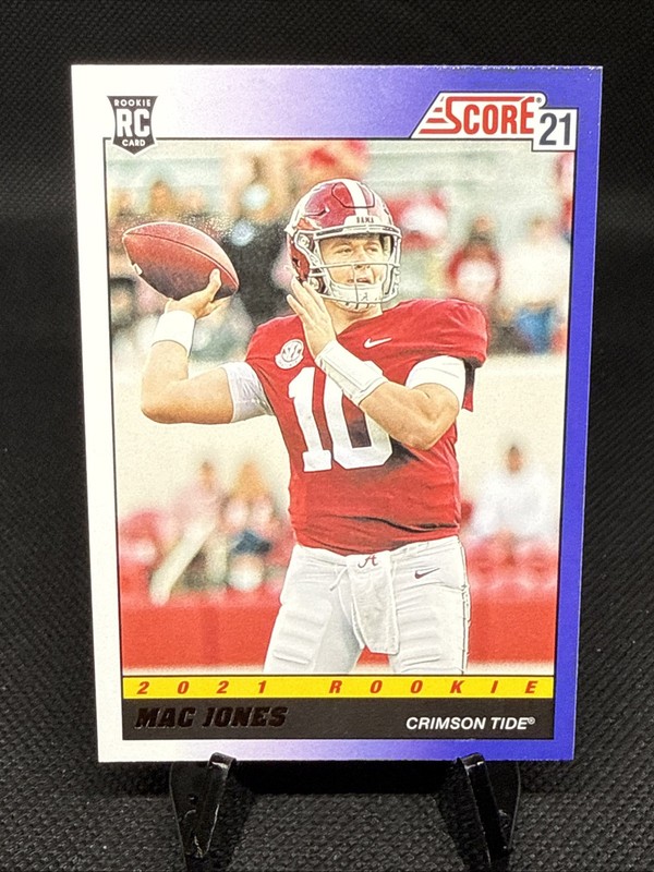 2021 Score – 1991 Throwback Rookies Mac Jones #TB9 (RC)