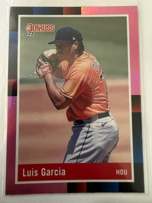 2022 Donruss Holo Pink #260 Luis Garcia RETRO