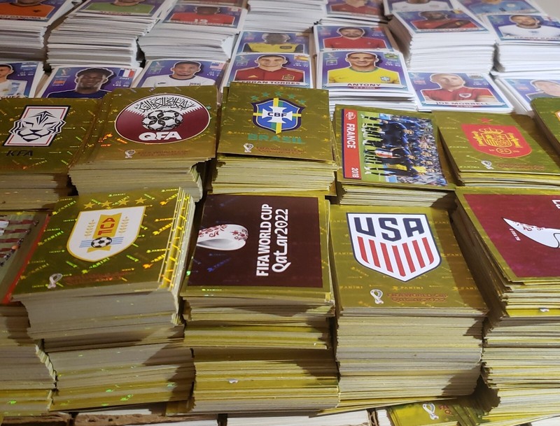 *COMPLETE YOUR ALBUM* Panini World Cup 2022 QATAR Regular Stickers 10 x $4.50