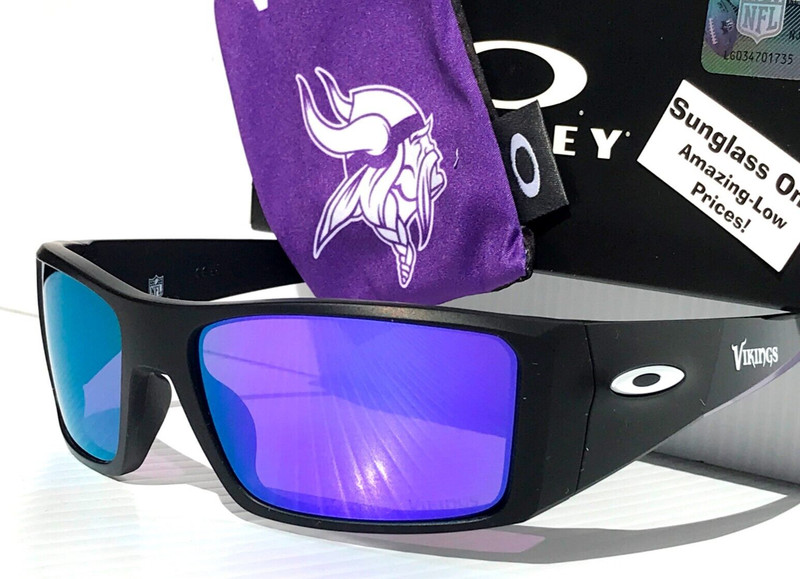 NFL Oakley HELIOSTAT Matte Black VIKINGS w PRIZM Violet Lens Sunglass 9231-29