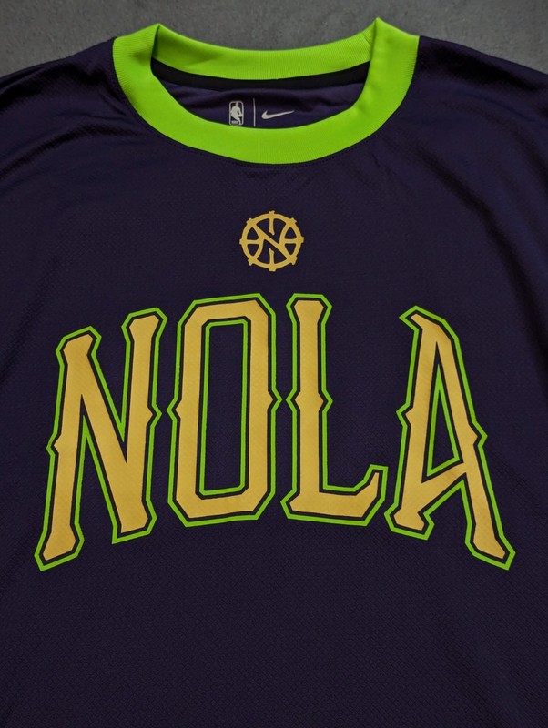 Nike New Orleans Pelicans City Edition Pregame Shooting Shirt Mens XL FZ0105-535 gallery