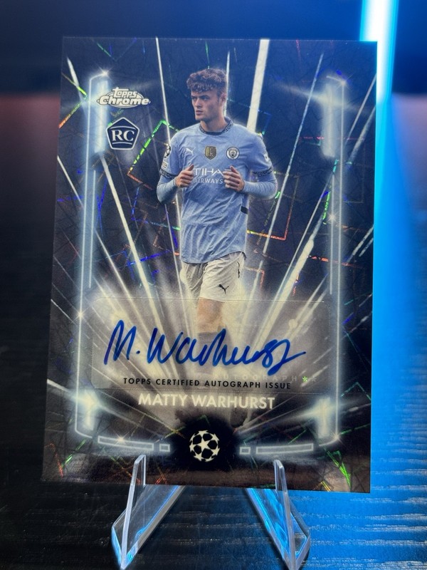2024-25 Topps Chrome Uefa CC – Black Lazer Autographs Matty Warhurst (AU, RC)