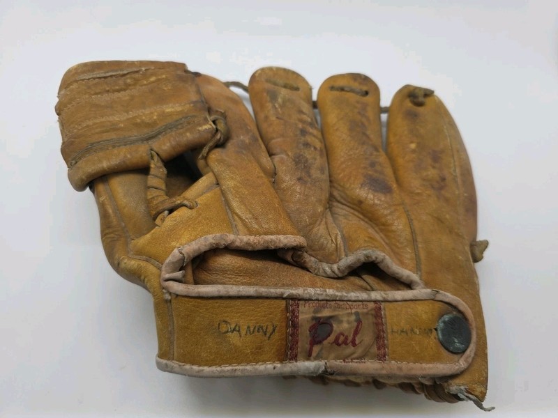 Vintage 1950s Pal Baseball Glove –LH Products for Sports Leather Button Strap