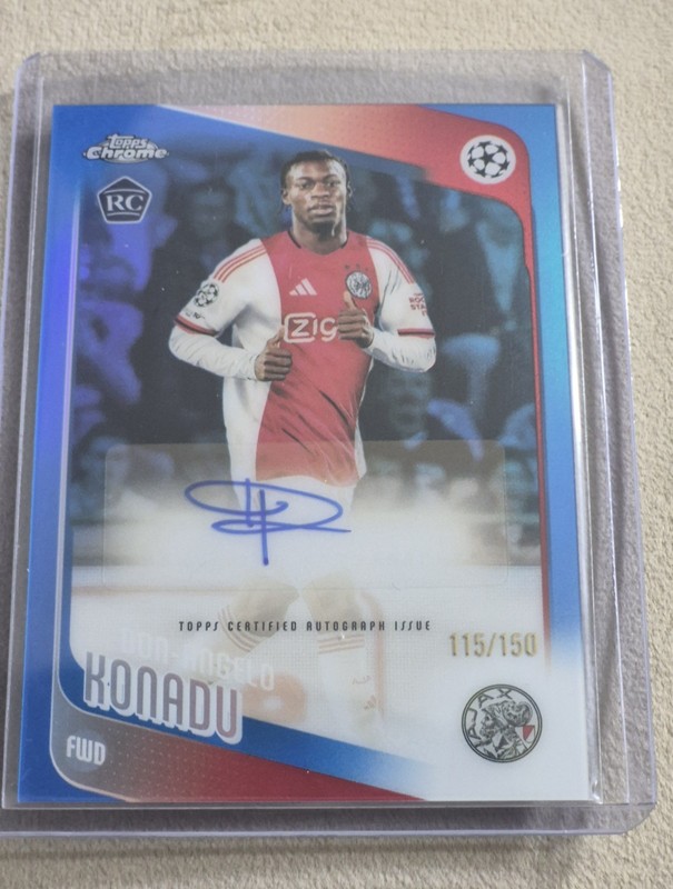 Don-Angelo Konadu 2025-26 Topps Chrome UEFA UCC Base Auto Blue Refractor /150 RC