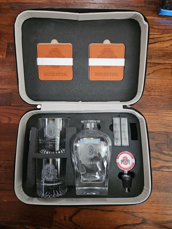 Ohio State Buckeyes Whiskey Glasses, Decanter, Ice Cubes, Leather Case