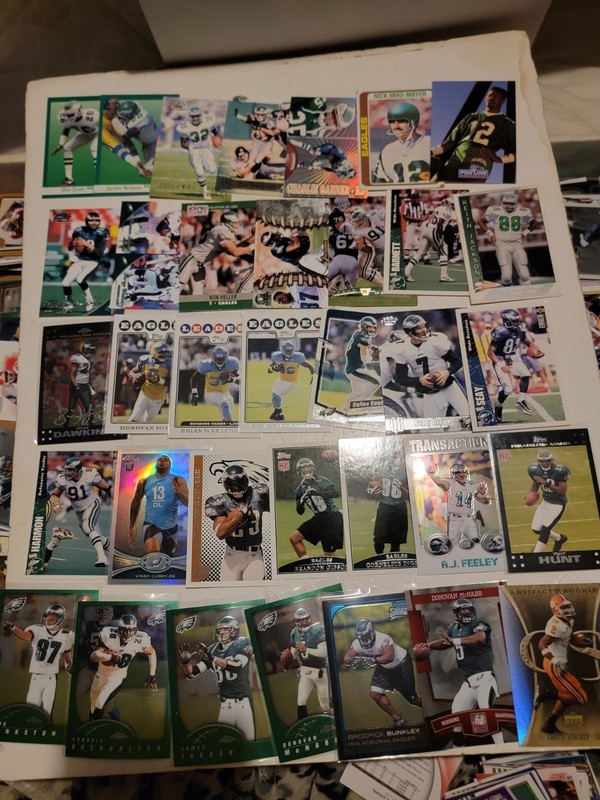 370+ Large Lot NFL Trading Cards Vintage Modern Inserts Rcs Philadelphia Eagles gallery