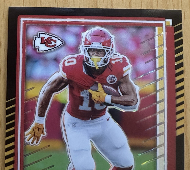 2025 Isiah Pacheco Black Pandora Prizm /25 Panini-Optic Chiefs #95 gallery