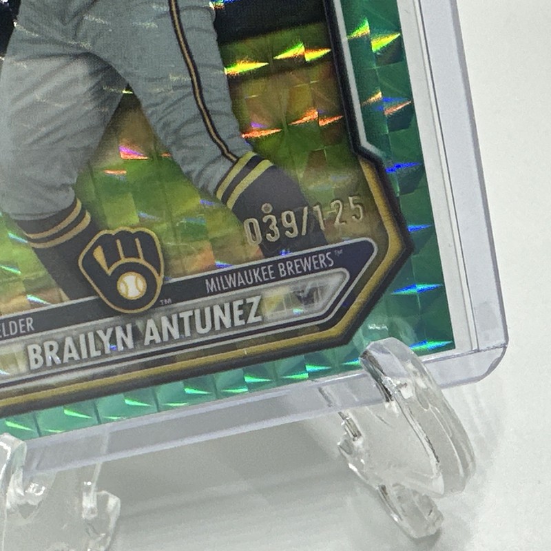 2026 Bowman - Brailyn Antunez Aqua Geometric Refractor /125 #BCP-41 gallery