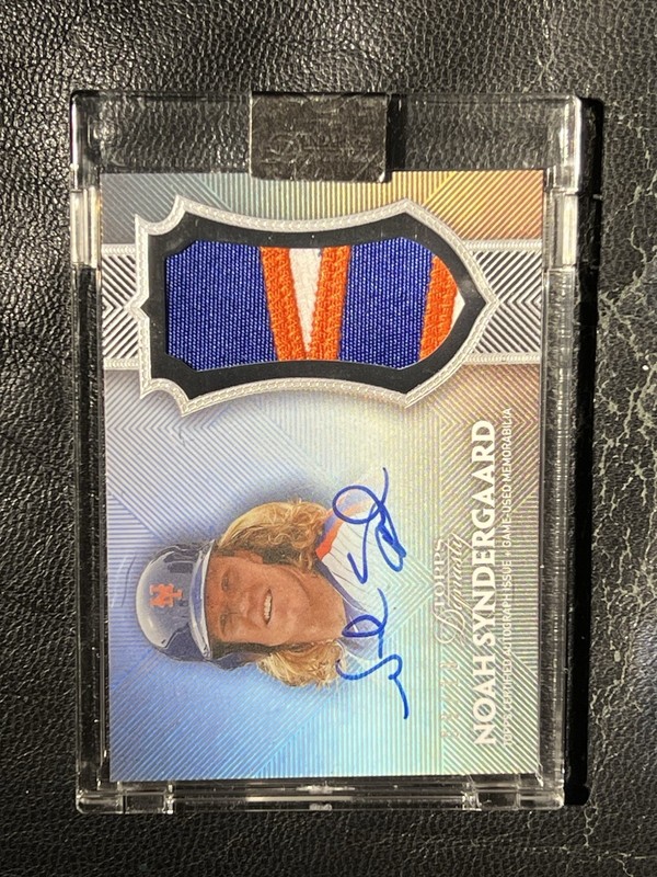 NOAH SYNDERGAARD 2017 Topps Dynasty Patch Relic Auto 9/10 AP-NS5