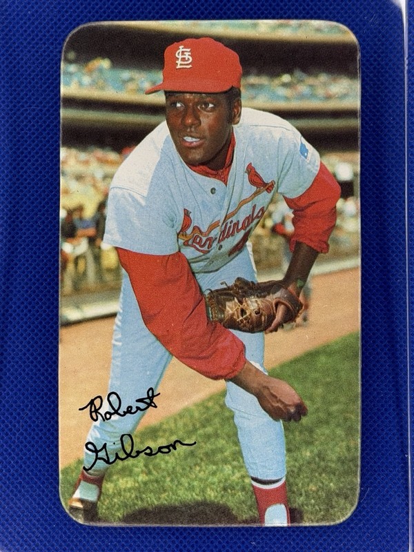 1970 Topps Super #33 Robert Bob Gibson St. Louis Cardinals SHARP & VERY CLEAN