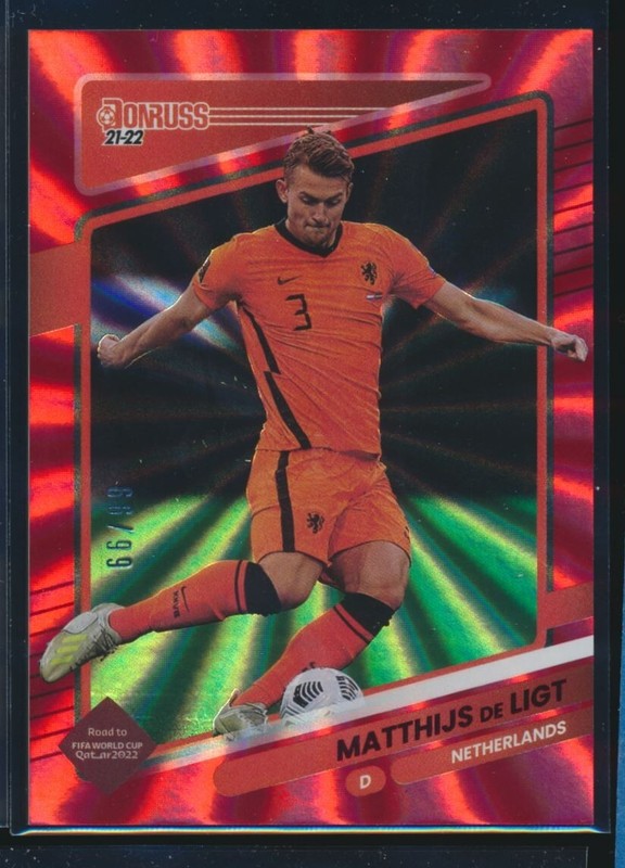 2021-22 Panini Donruss Red Laser Holo /99 Matthijs de Ligt Netherlands #97