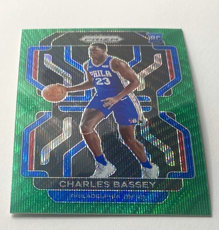 2021-22 Prizm Charles Bassey Green Wave Prizm Refractor Rookie SP RC #304 Rare gallery