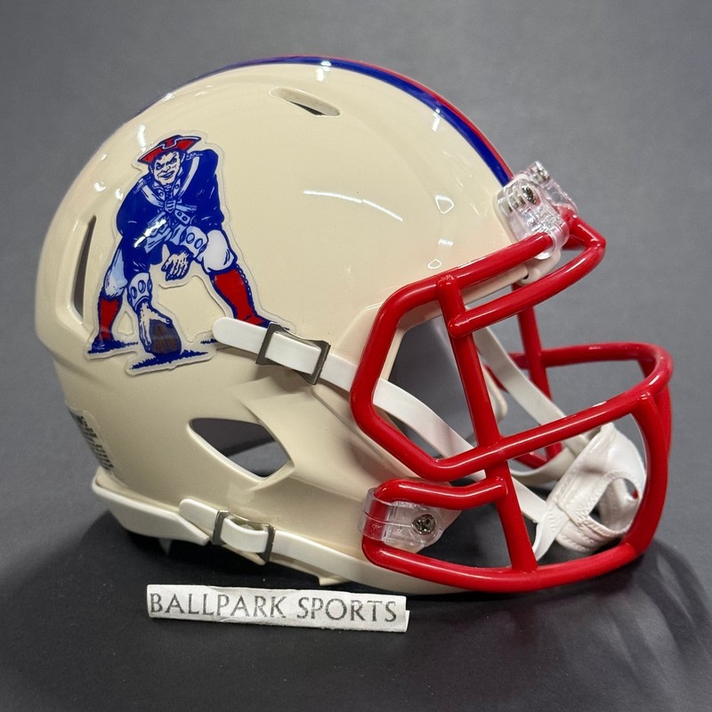 New England Patriots Retro Collection Mini Helmet by Riddell NFL BRAND NEW! gallery
