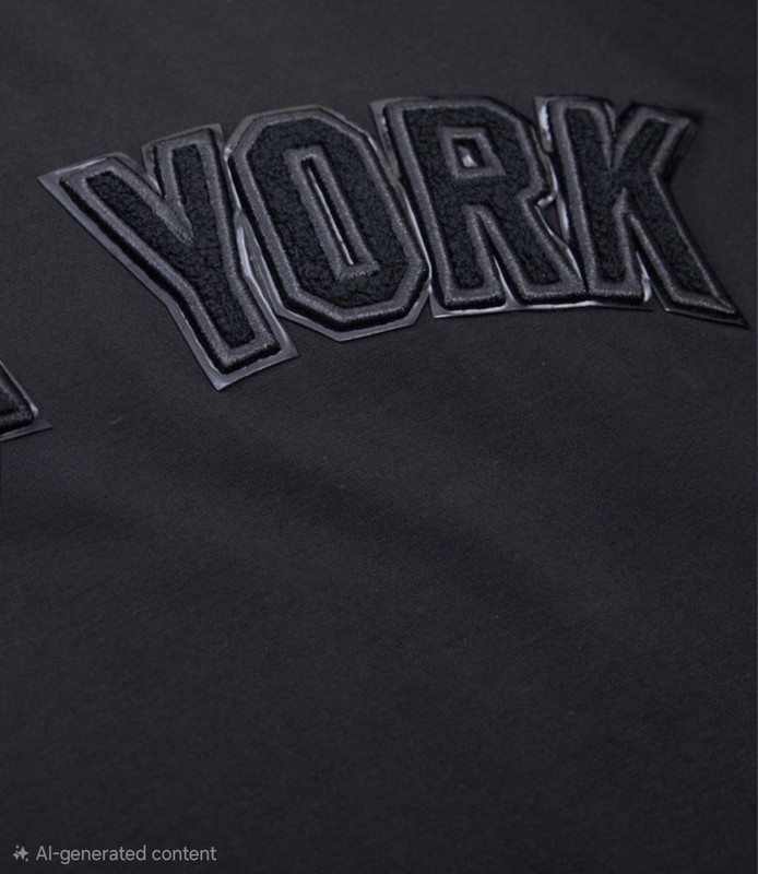 Pro Standard New York Yankees Men's Black On Black Blackout T-Shirt Sz XL gallery
