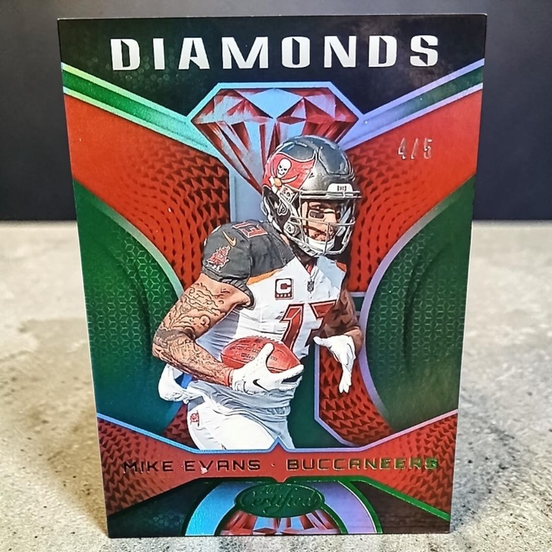 2019 Certified Diamonds Green #4/5 Mike Evans DI-ME Buccaneers SSP Rare