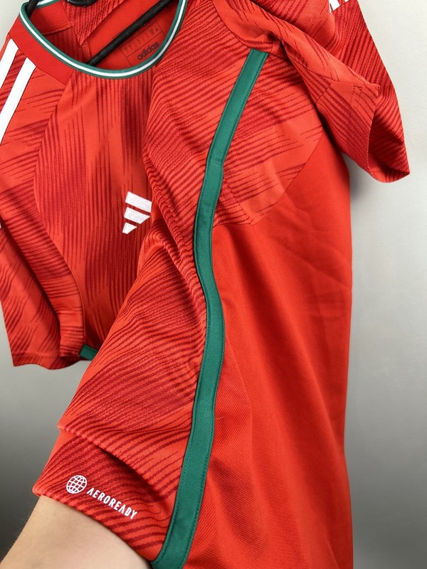 Wales 2022 Home Football Shirt Adidas Size L World Cup HC4176 gallery