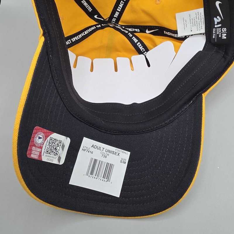 Nike Iowa Hawkeyes On Field Swoosh Club Hat Mens Small/Medium Yellow Strapback gallery