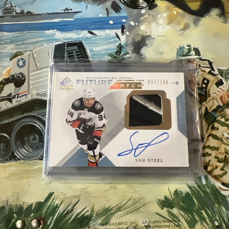 2018/19 SP Authentic Future Watch /100 Sam Steel Patch Auto Rookie Card RC