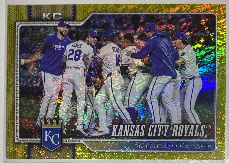 Topps 2026 Series 1 Gold Kansas City Royals #34 /399 75th Anniversary Issue