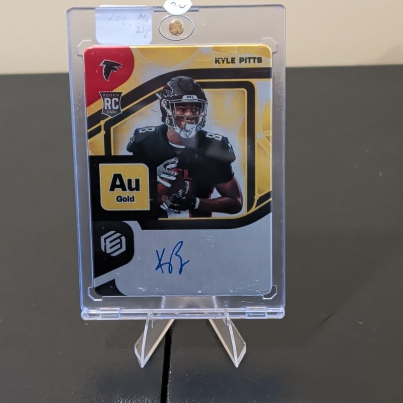 Panini 2021 Elements Kyle Pitts RPS Steel Signatures Gold RC Auto /79 #134