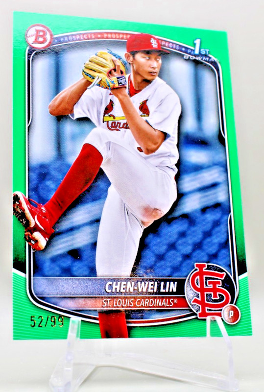 2025 Bowman Prospects – Chen-Wei Lin #BP-141 Green /99 (RC) Cardinals