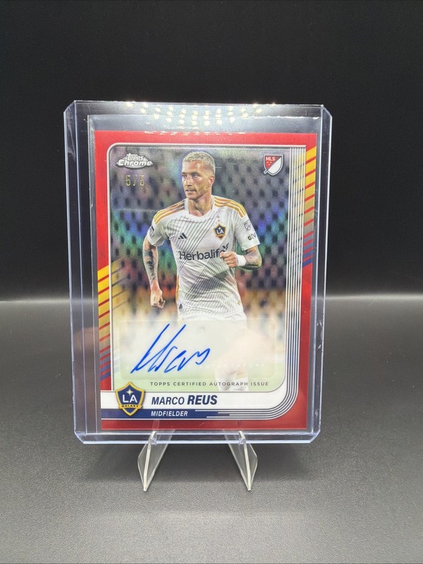 2025 Topps Chrome Mls – Autographs Marco Reus #CA-MR Red Wave Refractor /5 (AU)