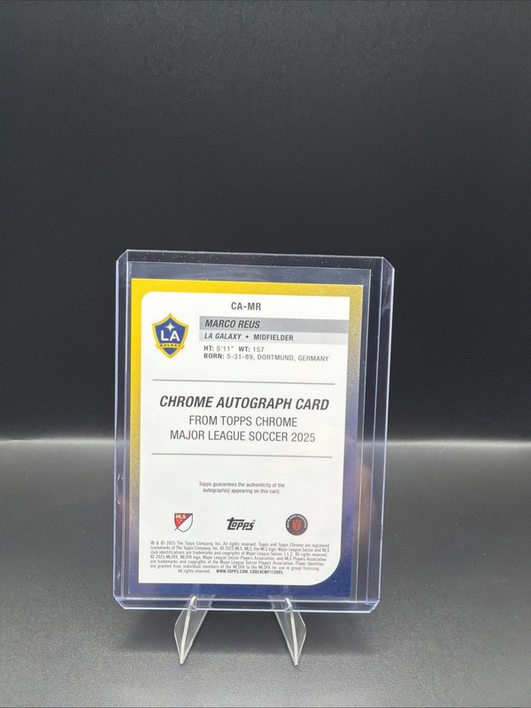 2025 Topps Chrome Mls - Autographs Marco Reus #CA-MR Red Wave Refractor /5 (AU) gallery