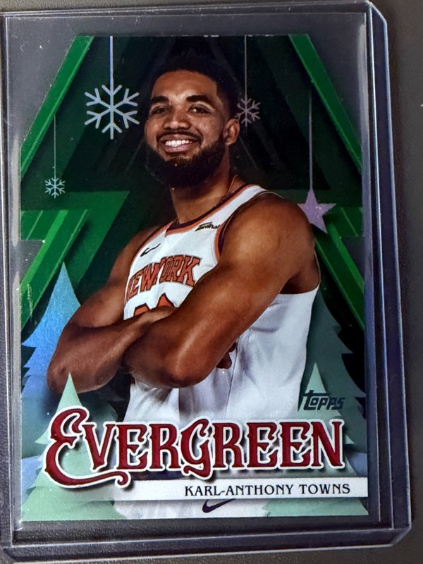 2025-26 Topps Holiday – Evergreen Karl-Anthony Towns #EV-KT