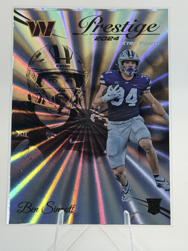 2024 Panini Prestige – Ben Sinnott Sunburst Xtra Points #388