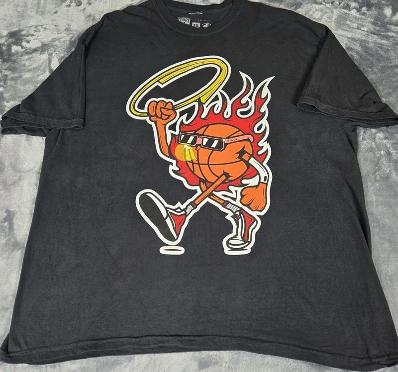 Mens NBA Miami Heat Court Culture Artist Series Yes Way Jose T Shirt Size 2XL gallery
