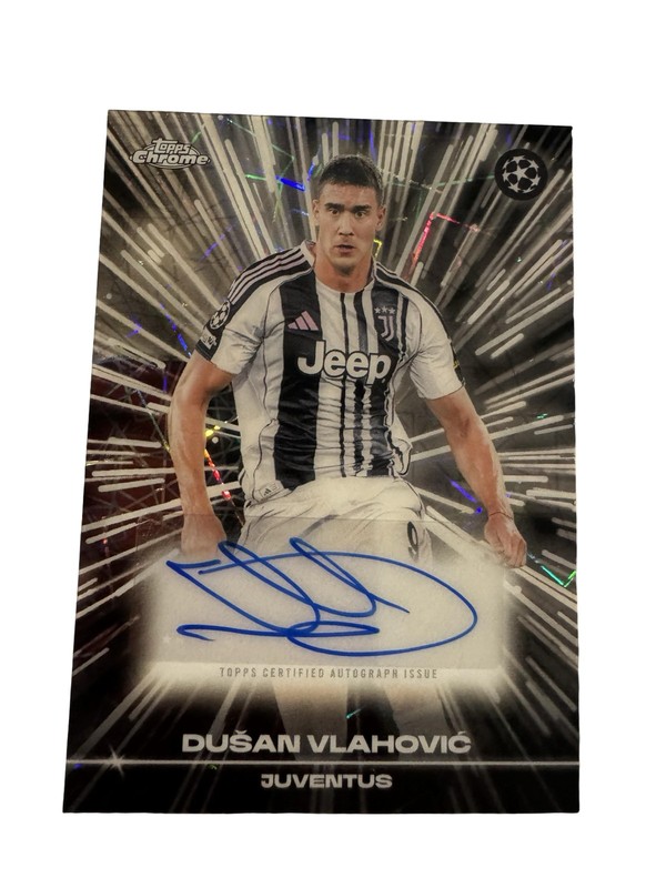2025-26 Topps Chrome UEFA #BLA-DV Dusan Vlahovis Black Lazer Autograph