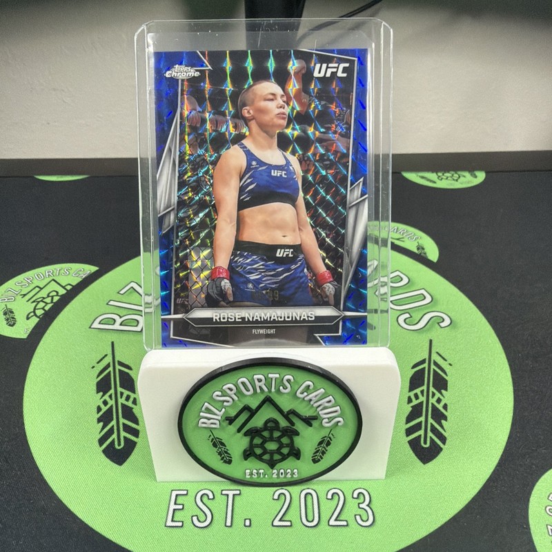 2026 Topps Chrome UFC Rose Namajunas Blue Geometric /99