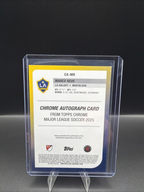 2025 Topps Chrome Mls - Autographs Marco Reus #CA-MR Red Wave Refractor /5 (AU) gallery
